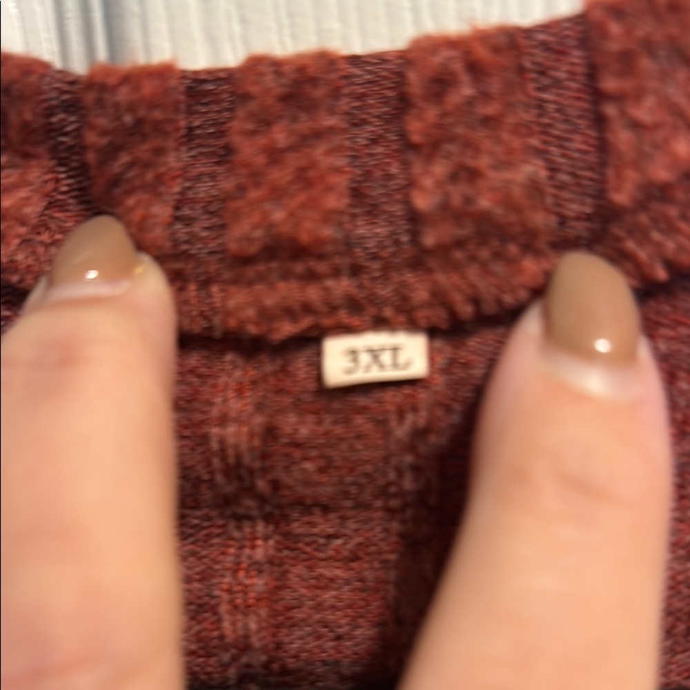 Women's Rust V-Neck Ribbed Top - Picture 2 of 5